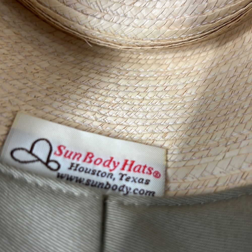 Sun Body Hats Women’s Telescope Hancrafted By Palm Leaves - Picture 6 of 9